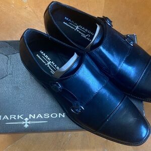 Men's MARK NASON by SKECHERS
Wickman Oxford Black Shoes 68913 Size 9 US NWT